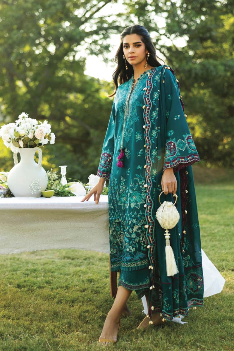 Sadaf Fawad Khan Siraa Luxury Lawn – KOI - D8 B