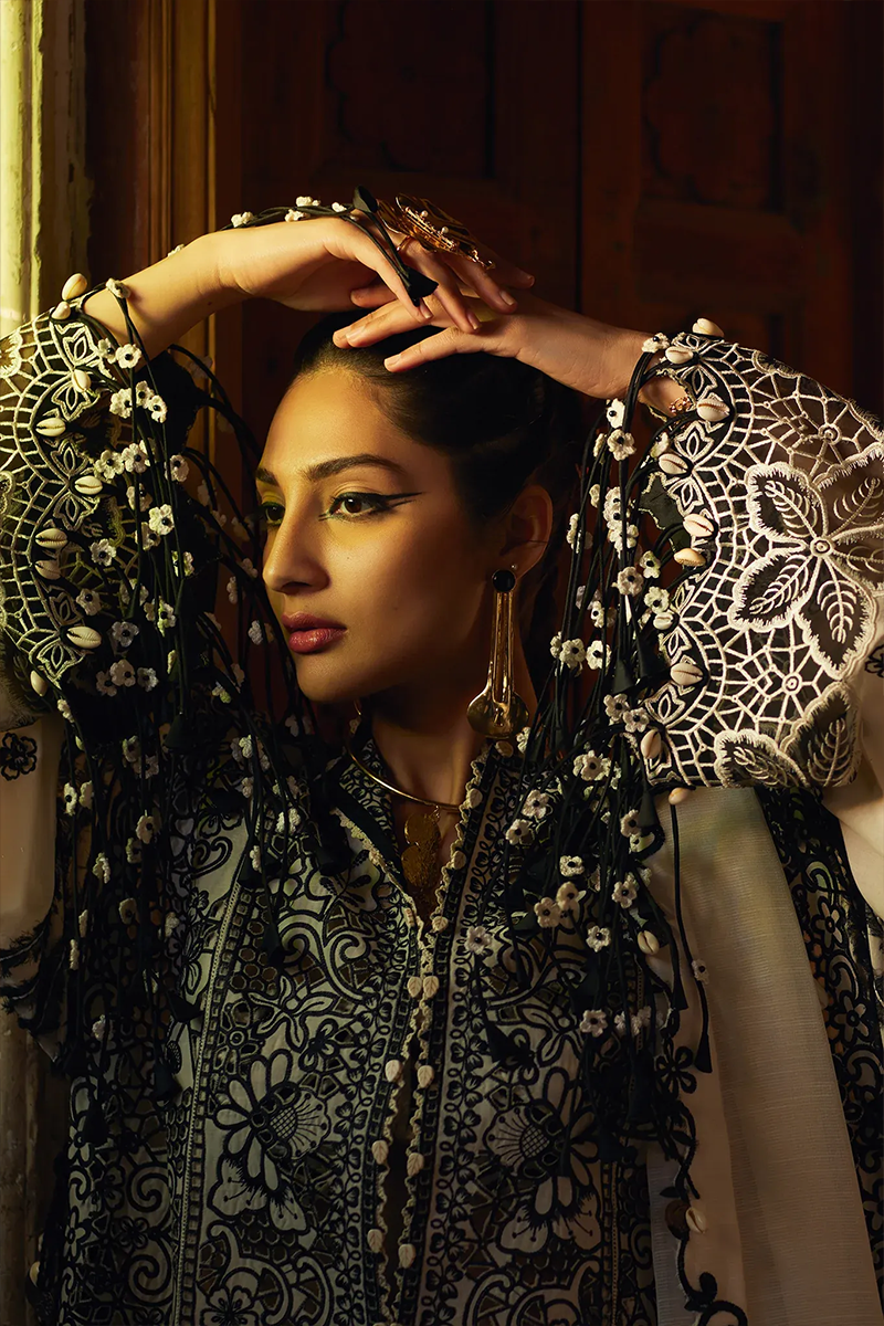 ELAN LAWN'25 ISLA B EL25-02 B