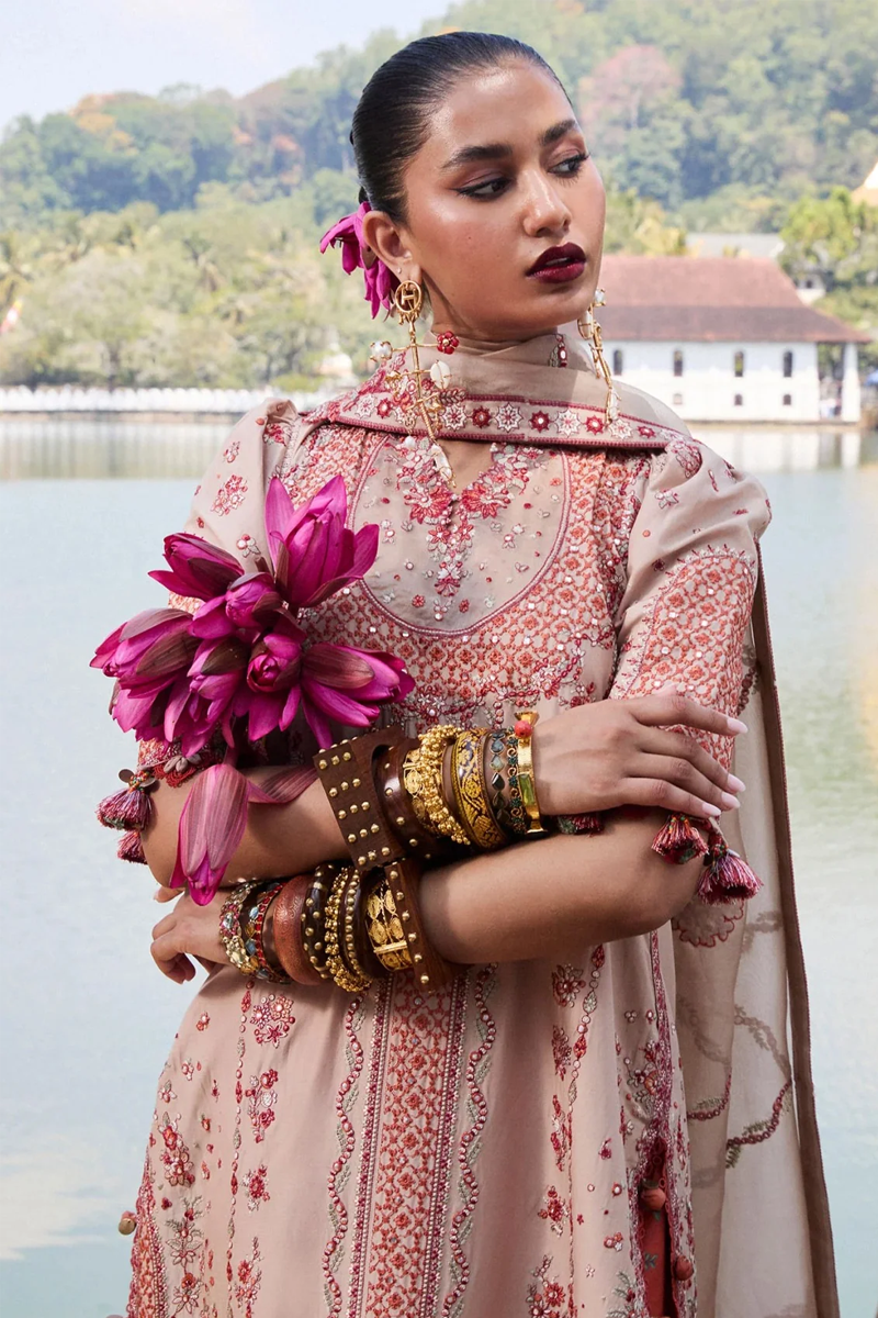 HUSSAIN REHAR- LUXURY LAWN'25 MARI